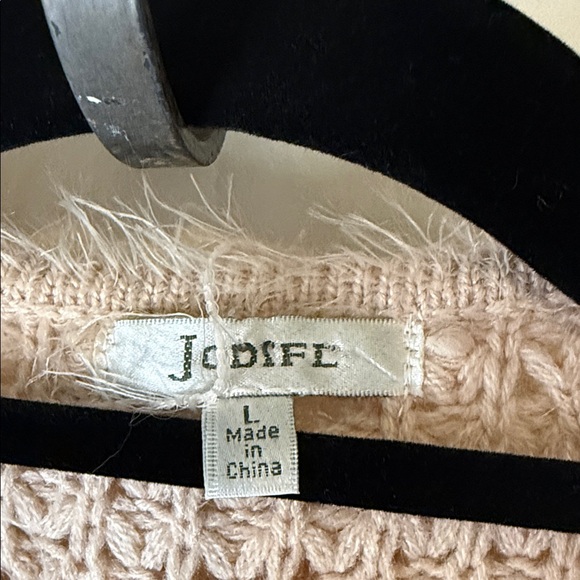 JODIFL Cream Shaggy Open-Front Sweater Vest - Picture 2 of 5